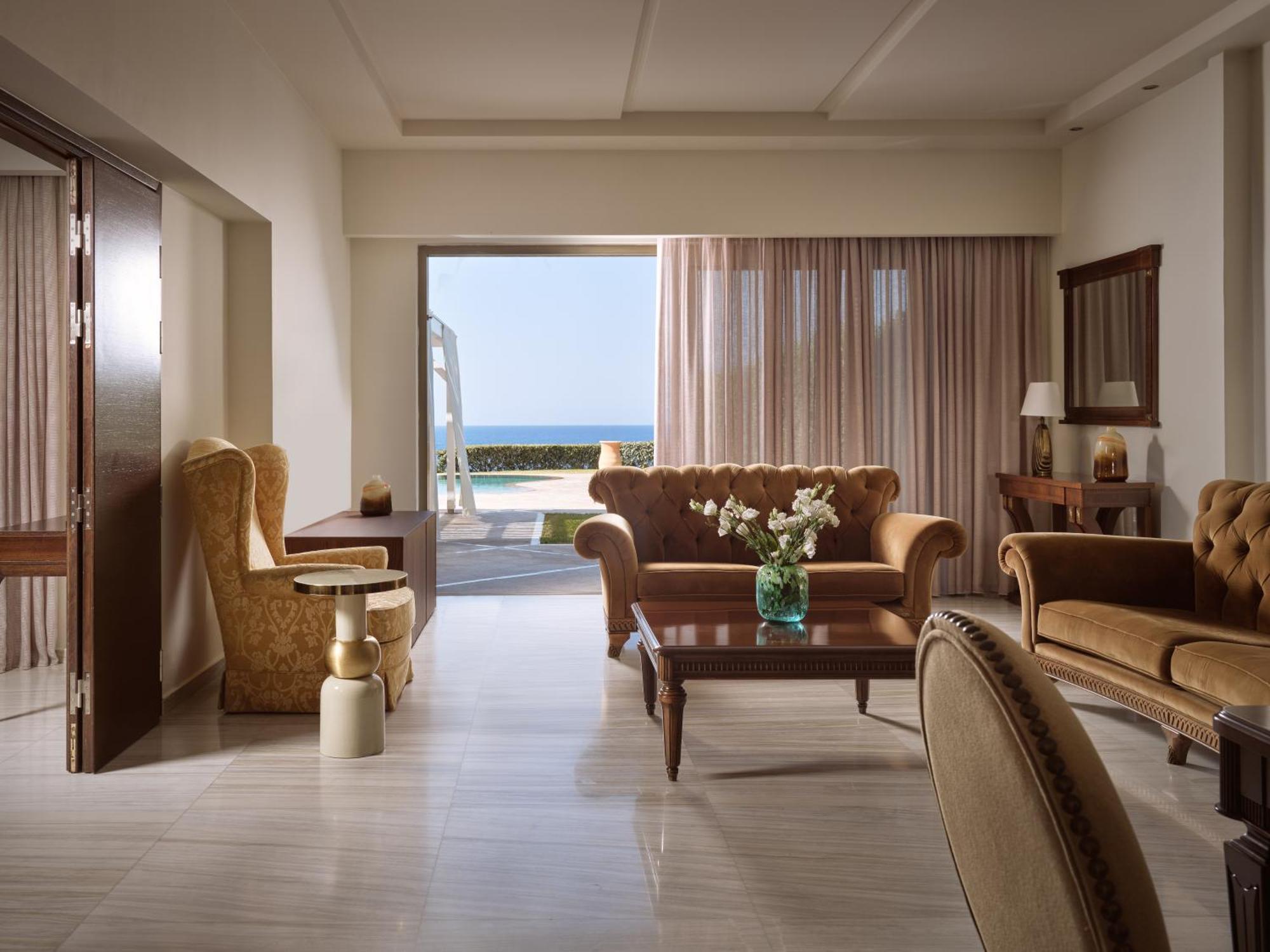 Station touristique The Royal Blue A Luxury (adults Only) 5*